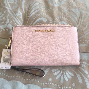 Michael Kors Jet Set Travel Wallet in Blossom
